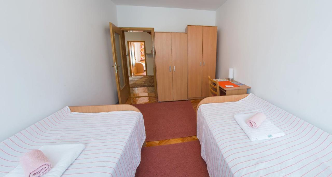 Guest House Agava Μόσταρ Εξωτερικό φωτογραφία